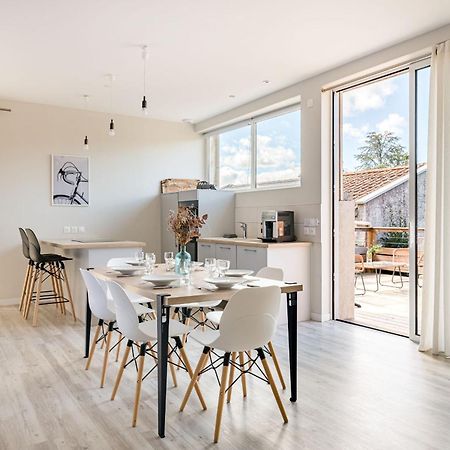 Ecureuil - Charme Et Standing A Saint Galmier Apartment Bagian luar foto